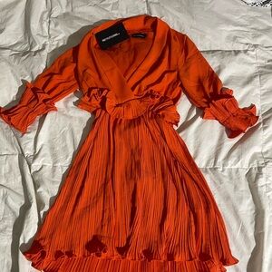 PrettyLittleThing Vibrant Orange Long Sleeve Dress